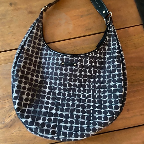 kate spade Handbags - Almost Brand New Kate Spade Purse